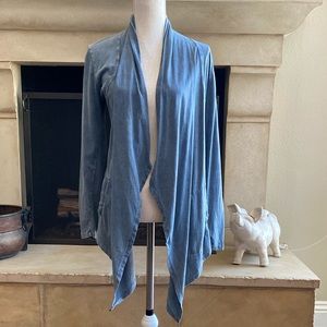 Cable & Gage lightweight Jacket Cover Long Sleeve